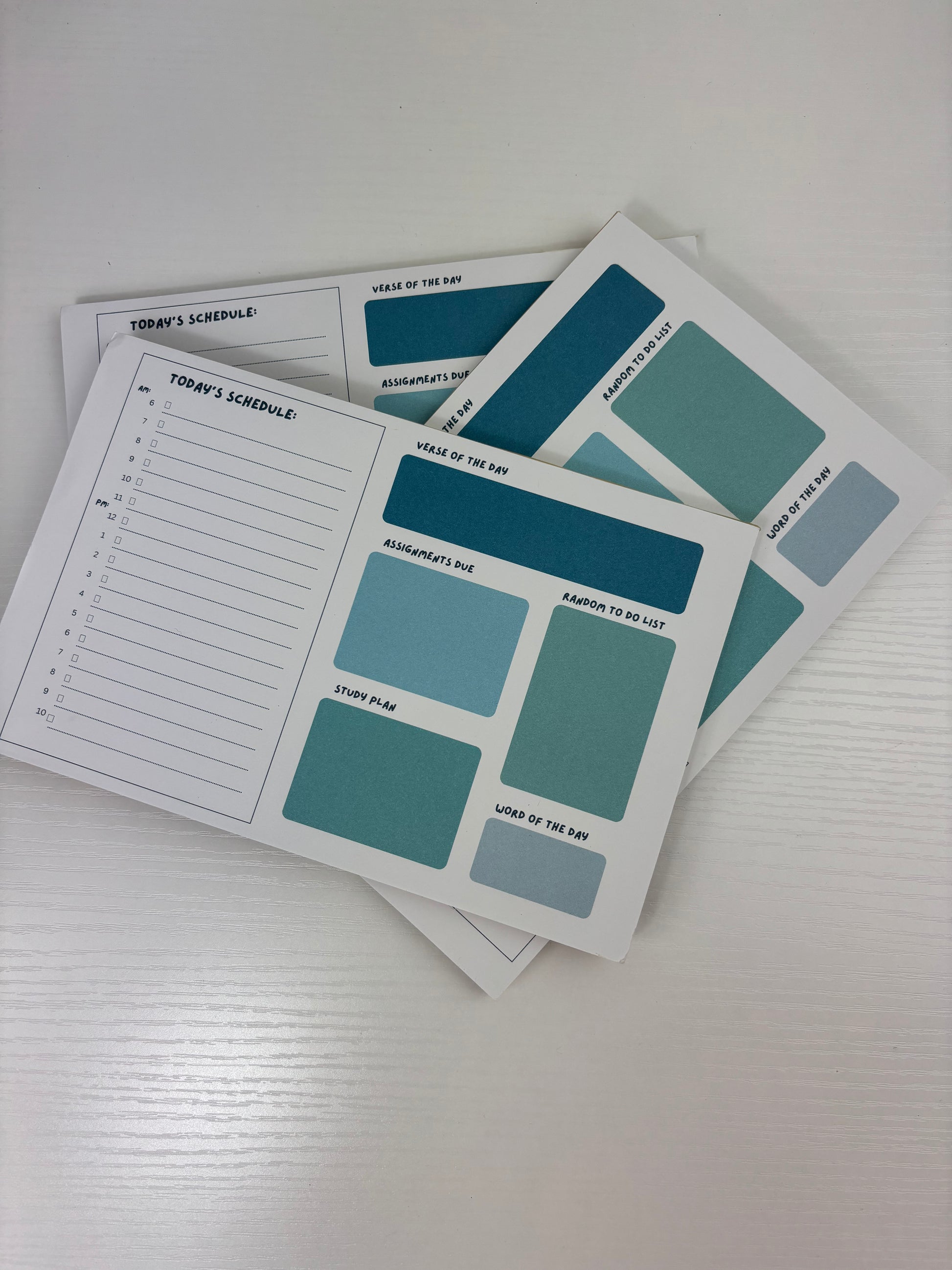 Daily Planner Notepad for College Students Growing in Their Faith